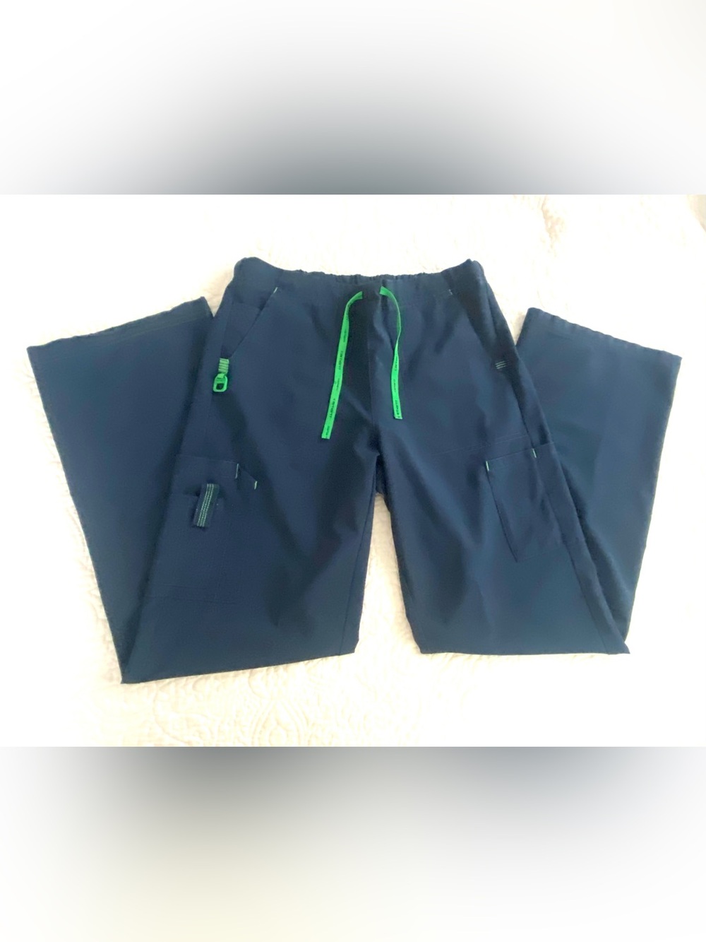 Carhartt Navy Cargo Scrub Pants with Bright Green Drawcord - Small Reg.